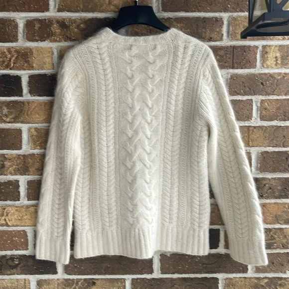 J CREW Hand Knit Lambswool Angora Sweater - Picture 10 of 10